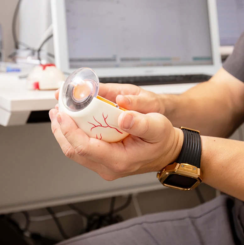 手術をやっていて